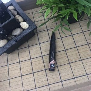 Butter London Stroke of WOW roll on liner